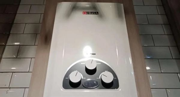 Layanan Water Heater Delizia